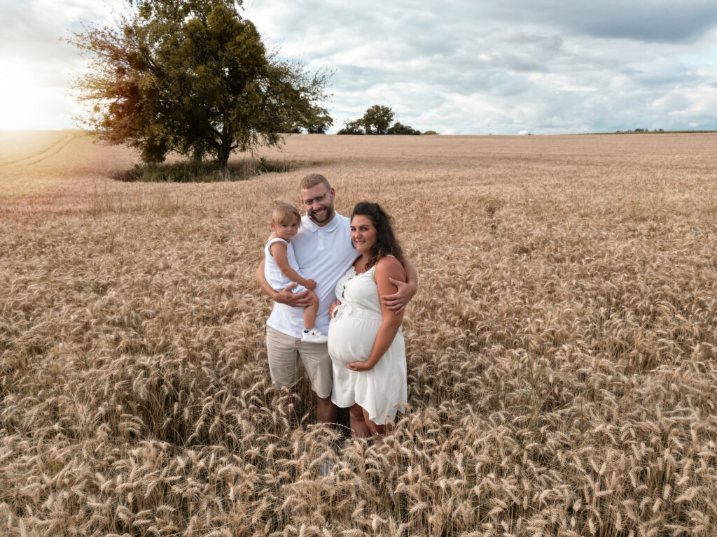 photographie, shooting, photographe, grossesse, naissance, mariage, baptêmes, bébé, enfants, nouveau né, culinaire, professionnel, commercial, formule, Montbéliard, Belfort, audincourt, Beaucourt, Delle, grand est, Alsace, bourgogne franche-comté, Besançon, vesoul, suisse, jura,